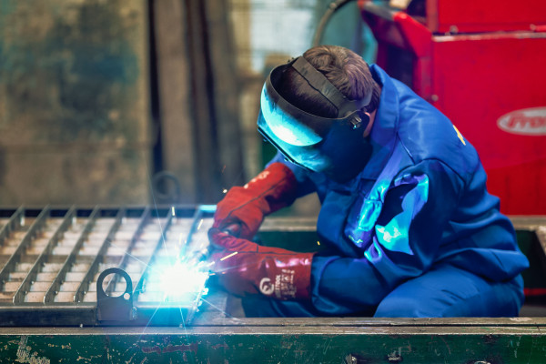 Крупный производитель коммунальной техники и крупногабаритных контейнеров